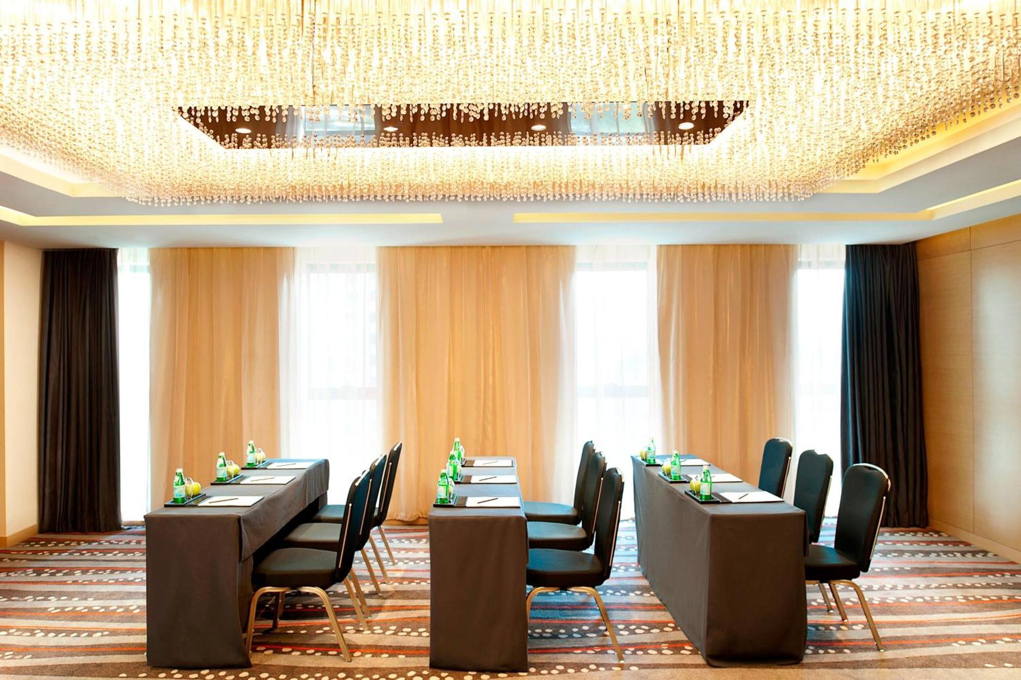 Le Meridien Qingdao Buitenkant foto